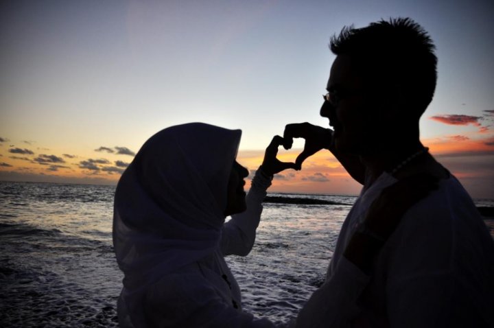 Nikah perkahwinan hikmah kahwin perlu pasangan dan majlis suami ceremony cincin akad kena keluarga nak observed hyderabad bukan lelaki bernikah