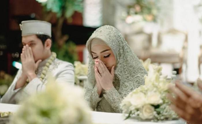 Nikah akad ijab pernikahan penghulu qabul acara doa menikah bacaan sederhana proses resepsi ketika khutbah dokumen sah kua susunan dilakukan