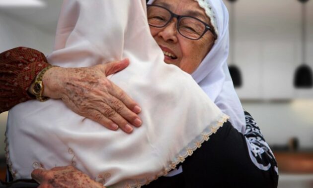 Orang yang tidak mau menikah disebut?