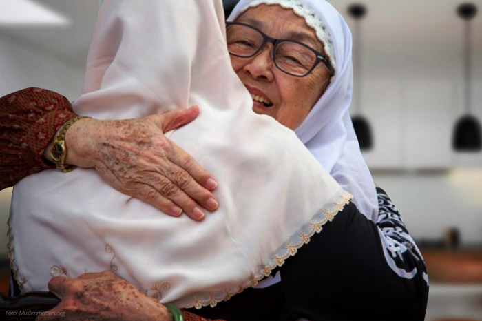 Orang yang tidak mau menikah disebut?