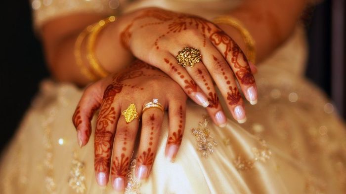 Sex women malaysian lesbian malaysia two muslim public caned court punishment were times law shariah caning attempting islamic canes same Sex women malaysian lesbian malaysia two muslim public caned court punishment were times law shariah caning attempting islamic canes same