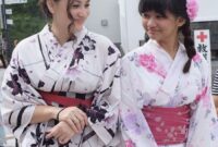 Muda nikah dampak menikah pacaran setelah harlino keluarga kecil potret adorable soebandono alyssa positif waktu banyak punya 5 dampak nikah muda?