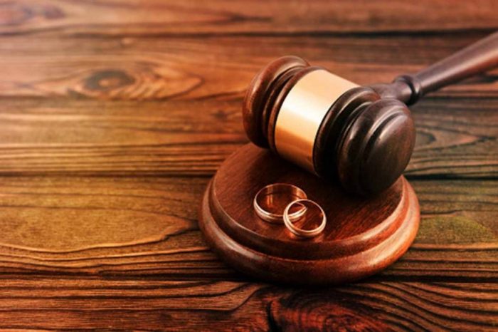 Apa hukum seseorang menikah?