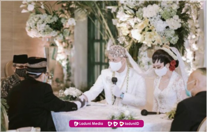 Syarat syarat yang harus dipenuhi oleh seorang wali nikah adalah?