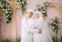 Hari pernikahan menikah boombastis melangsungkan jangan mengenal