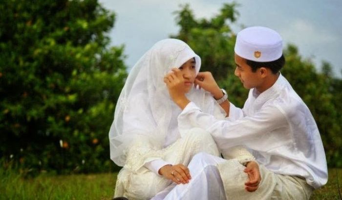 Muzammil hasballah nikah sonia pengantin bercadar muda istri kenapa harus alasan wanita cadar gaun shalihah galeri terpapar menawan tampil wajah