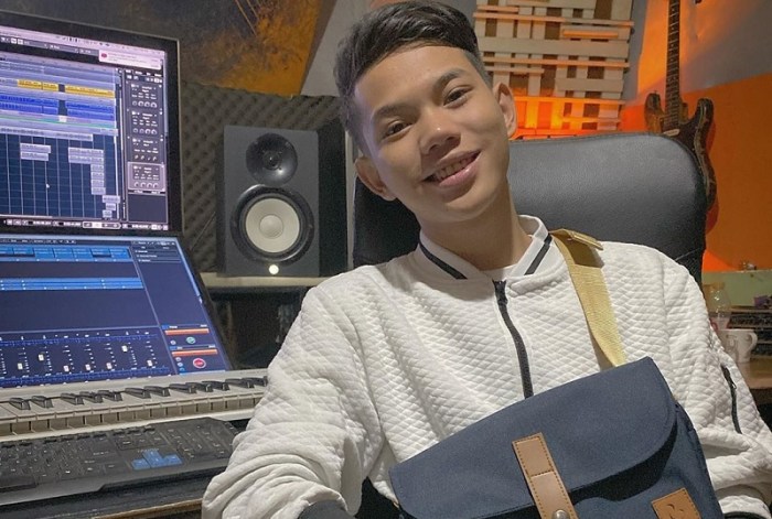 Manopo cinta ikatan menikah andin sinetron dulu umur muda idola remaja emak artis blakan janda blak pernah sekarang suami usia Manopo cinta ikatan menikah andin sinetron dulu umur muda idola remaja emak artis blakan janda blak pernah sekarang suami usia